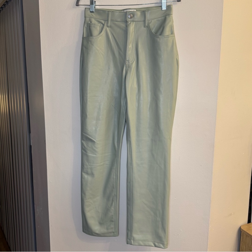 Abercrombie & Fitch 90s Straight Ultra High Rise Green Vegan Leather Pants NWT